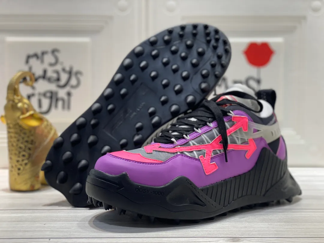Men's Men's Shoes💰480🌼【New Style】High-end Boutique-🤷‍♂🤷‍♂OFF-WHITE x Air Jordan 】1 The joint shoe has been highly concerned by everyone since its design. The new shoe is shown in the popular Chicago bull white and yellow LOGO color scheme. The shoe body is made of cowhide, cow suede, and other materials. In addition to the X hidden on the inside of the leather, the oversized Swoosh, OFF-WHITE for Nike, Air Jordan 1 birth information and AIR are displayed on both sides of the shoe. The iconic details of OFF-WHITE can be seen on the sole and insole. You can choose a pair if you like the style. Code: 39-44 (45 can be customized